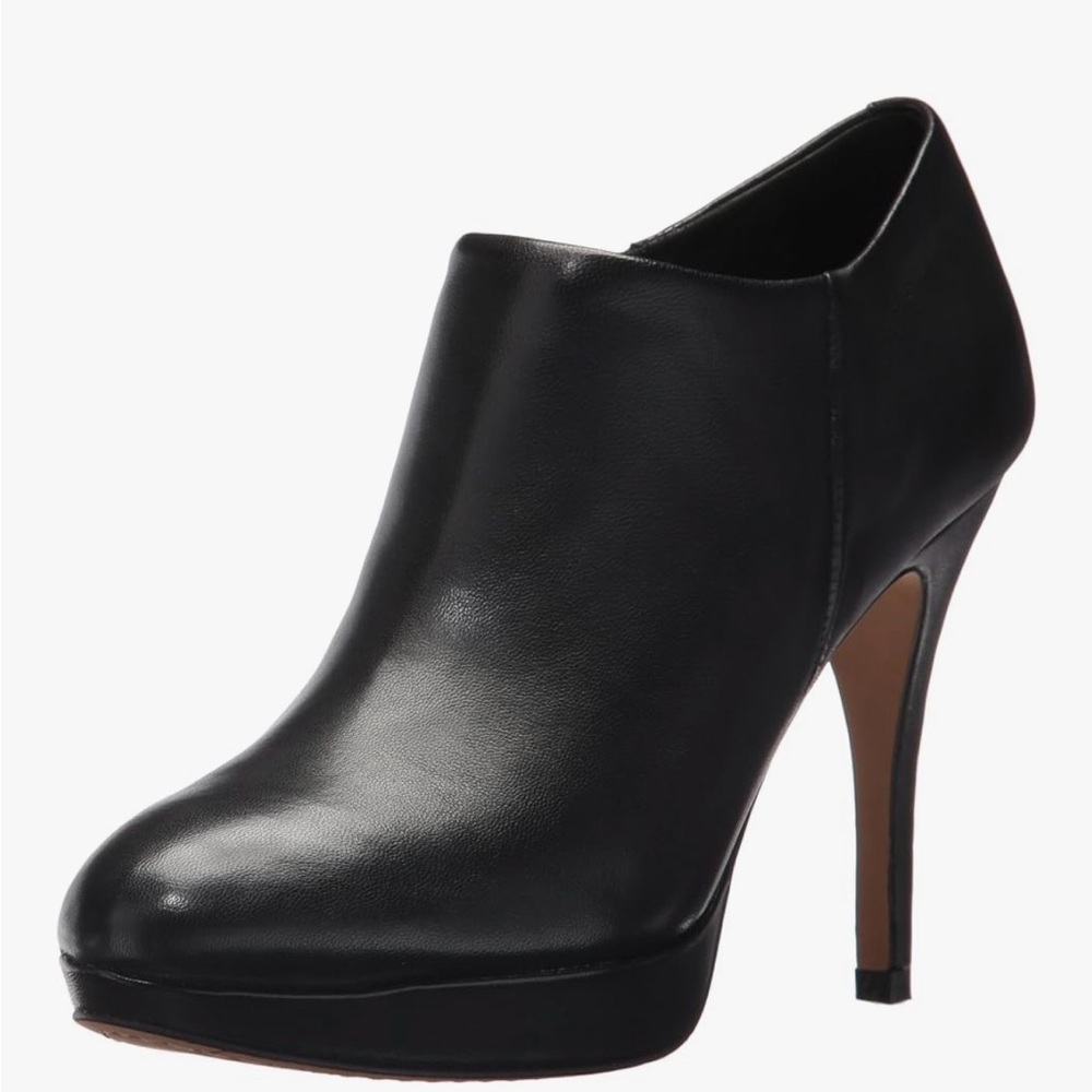 Sleek Black Heeled Ankle Boots by Vince Camuto